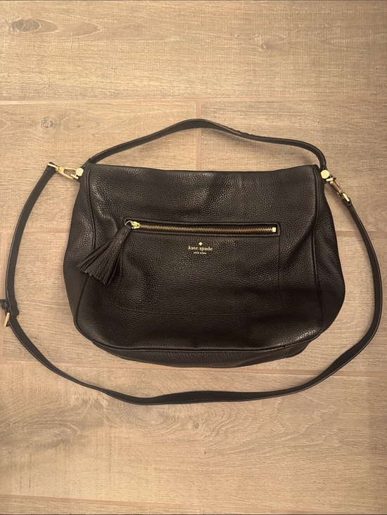 kate spade Handbags - Kate Spade Chester Street Michaela Leather Hobo..PRISTINE CONDITION